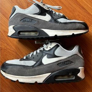 Nike Air Max 90 Essential sz 8.5 men’s
